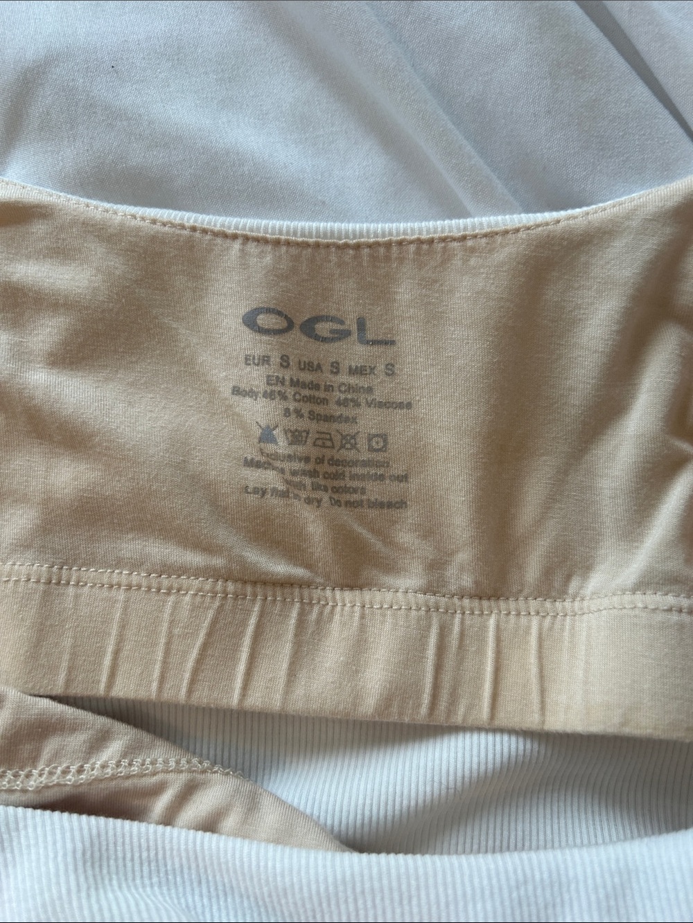 OGL - Classic White Ribbed Sleeveless Top - Picture 2 of 4